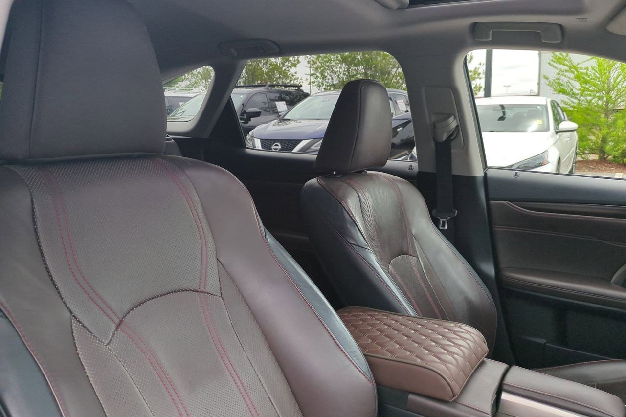 Used 2018 Lexus RX 350L FWD image 42