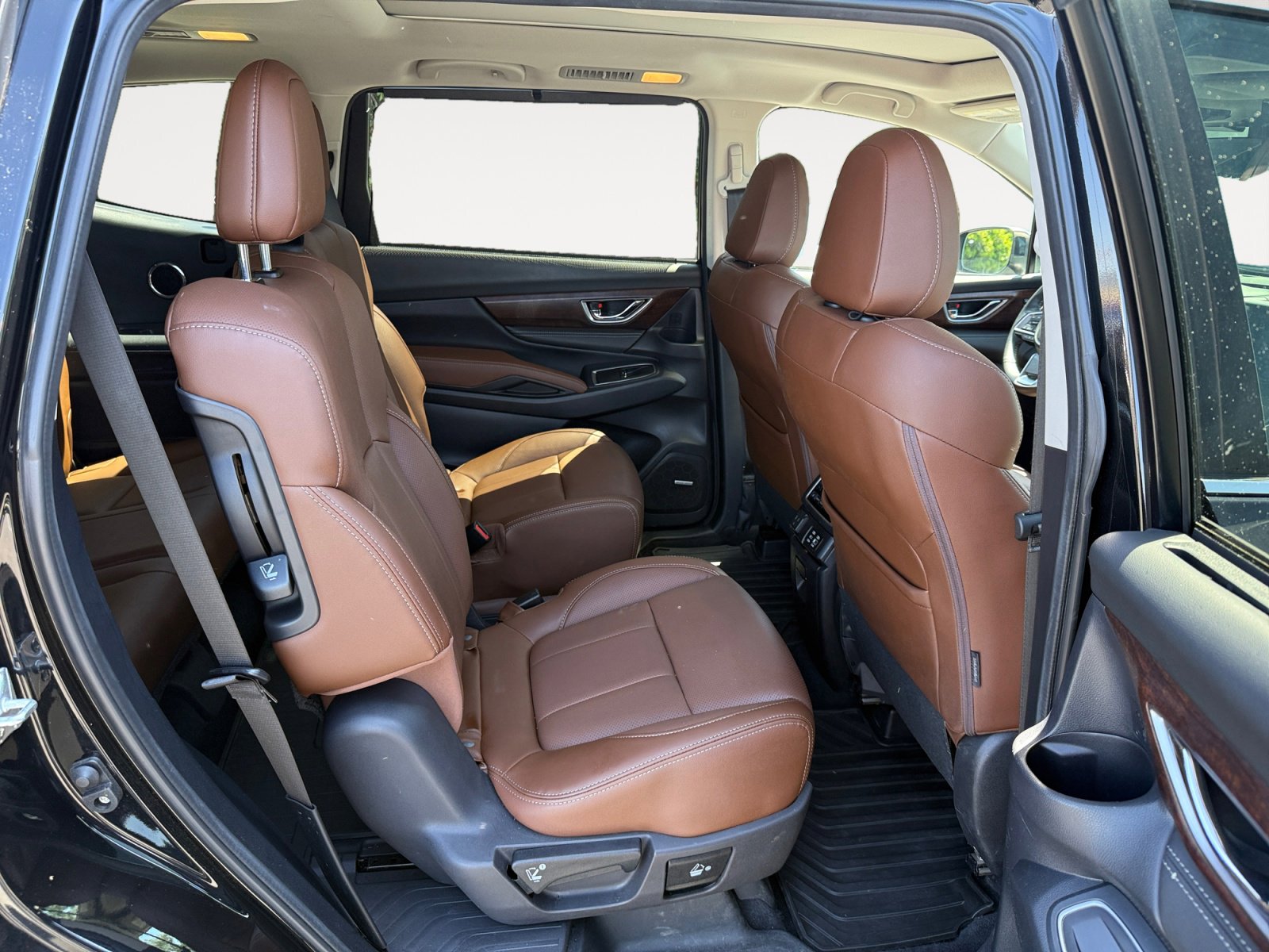 Used 2023 Subaru Ascent Touring image 18