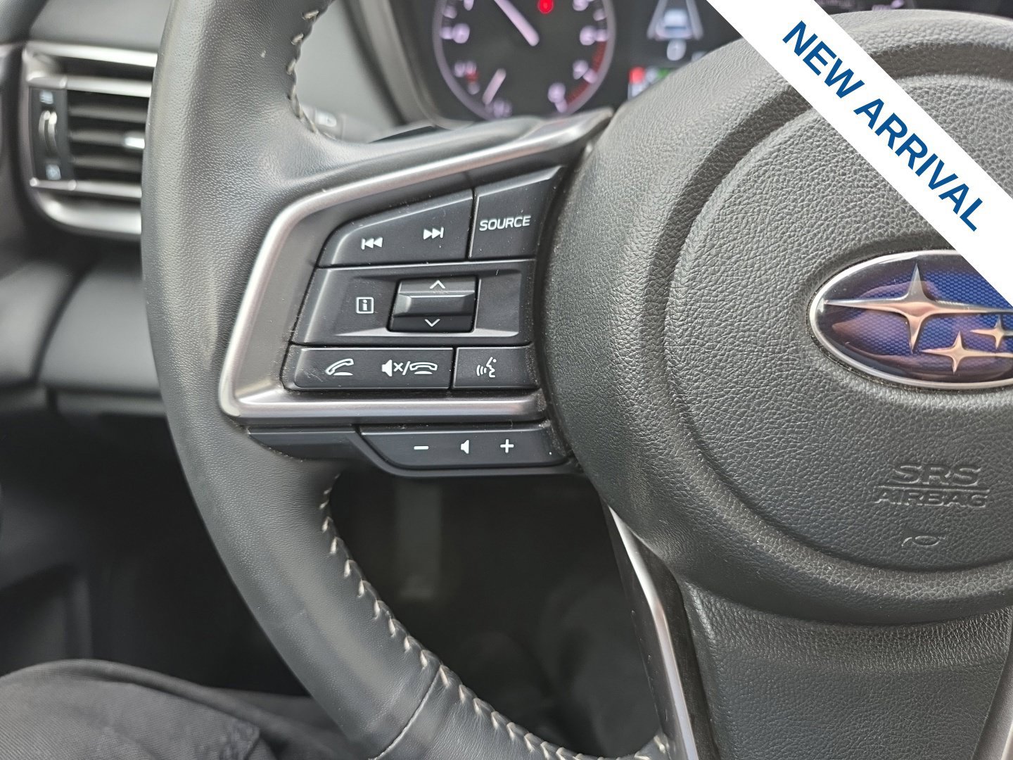 Used 2024 Subaru Outback Touring XT AWD/4WD image 11