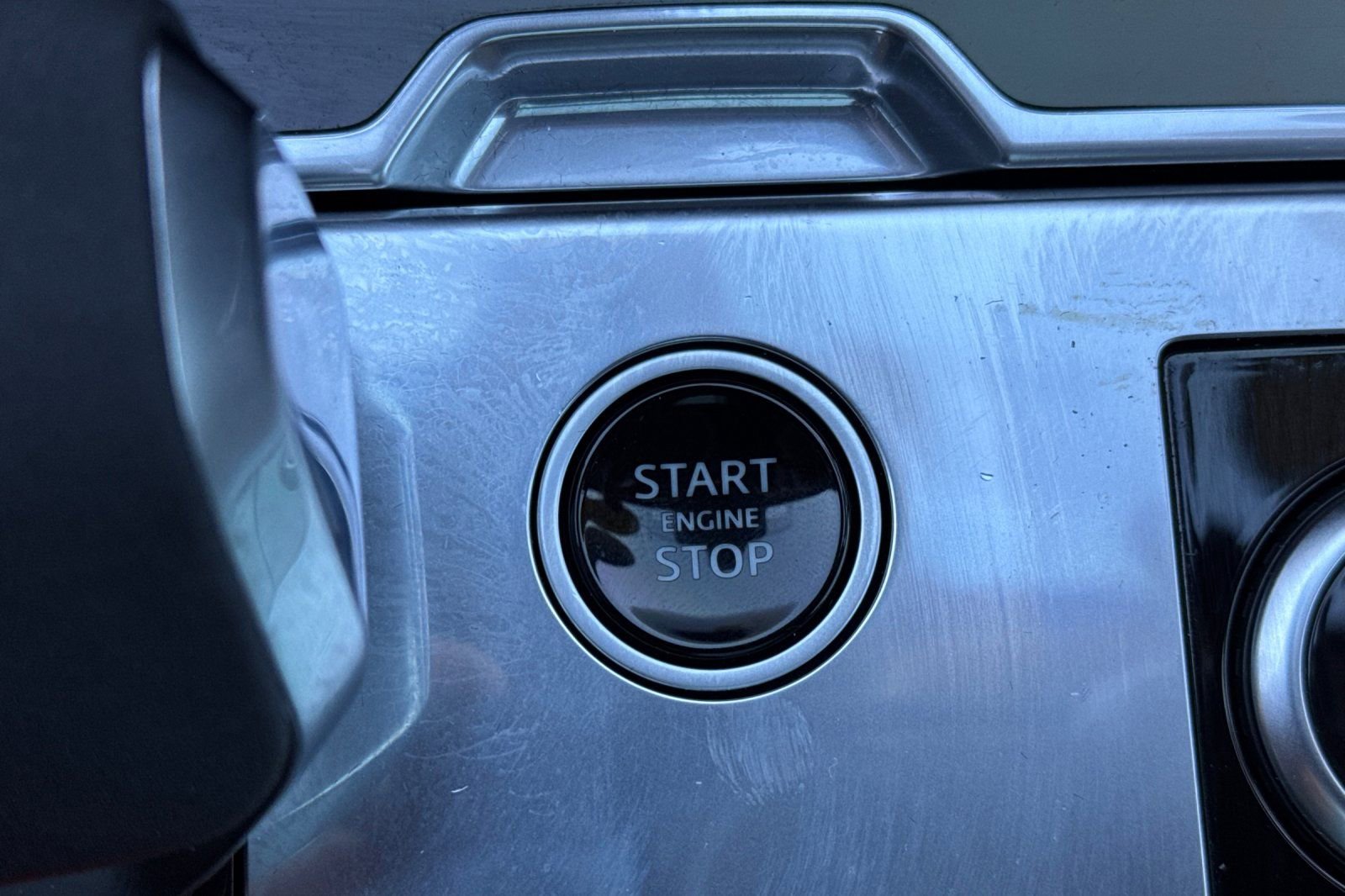 Certified 2023 Land Rover Range Rover SE image 26