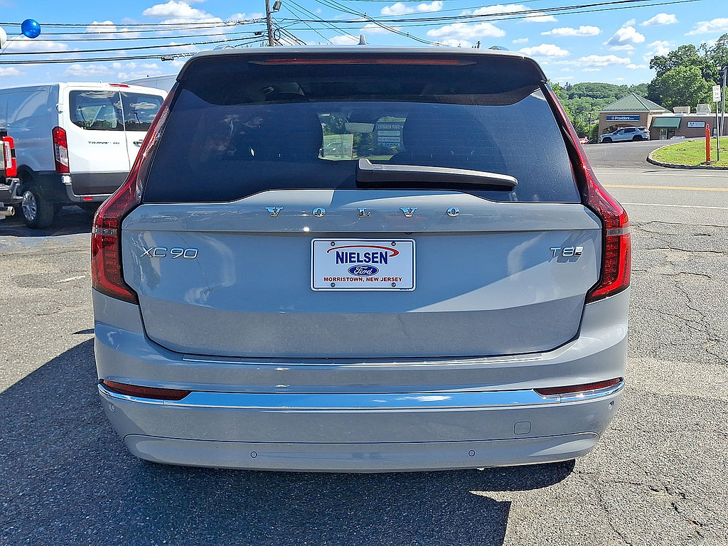 Used 2025 Volvo XC90 T8 Plus w/ Protection Package Premier AWD/4WD image 29