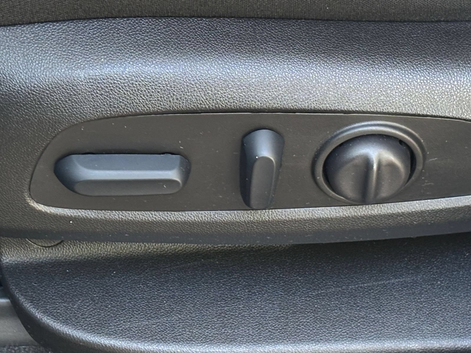 Used 2026 Chevrolet Blazer LT FWD image 21