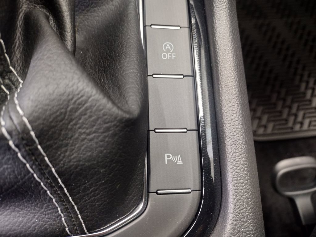New 2026 Volkswagen Taos SE AWD/4WD image 31