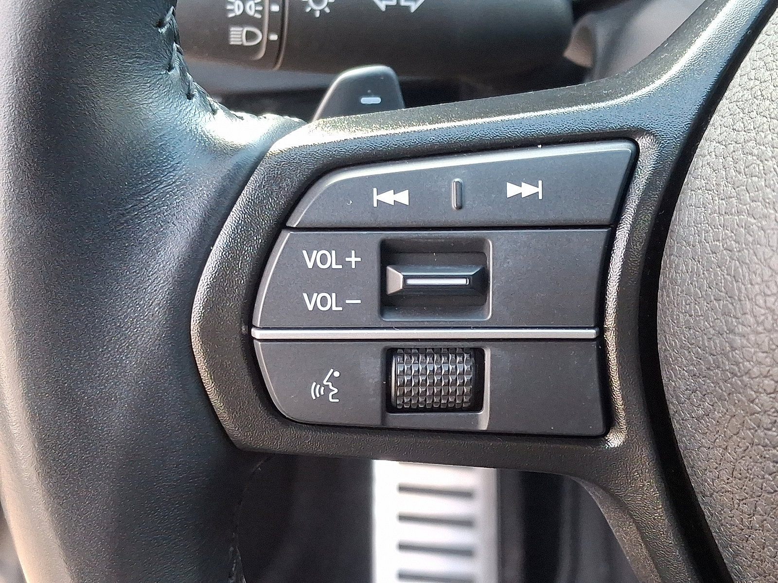 Certified 2023 Honda Accord Sport image 23