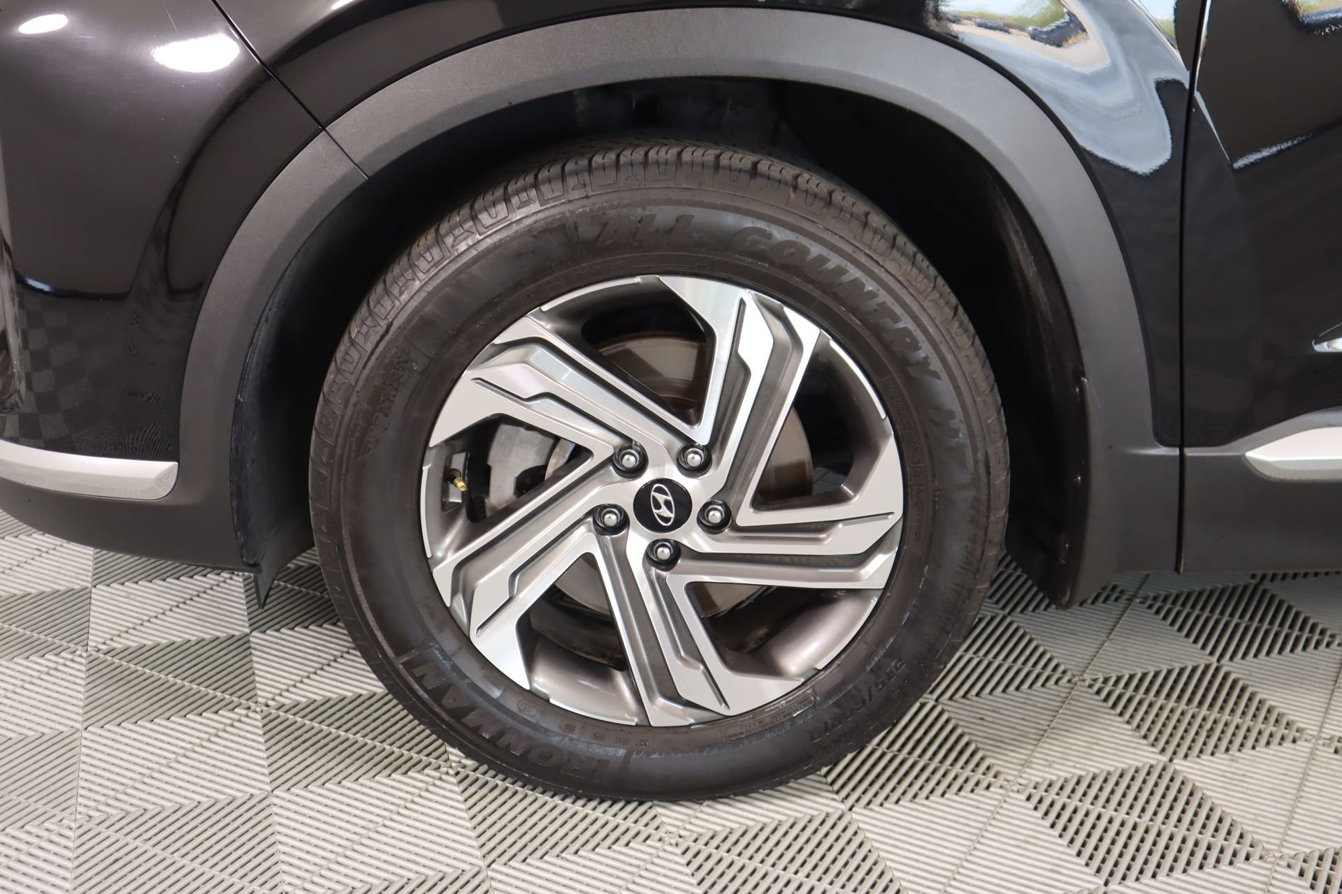 Used 2021 Hyundai Santa Fe SEL w/ Convenience + Premium Package image 19