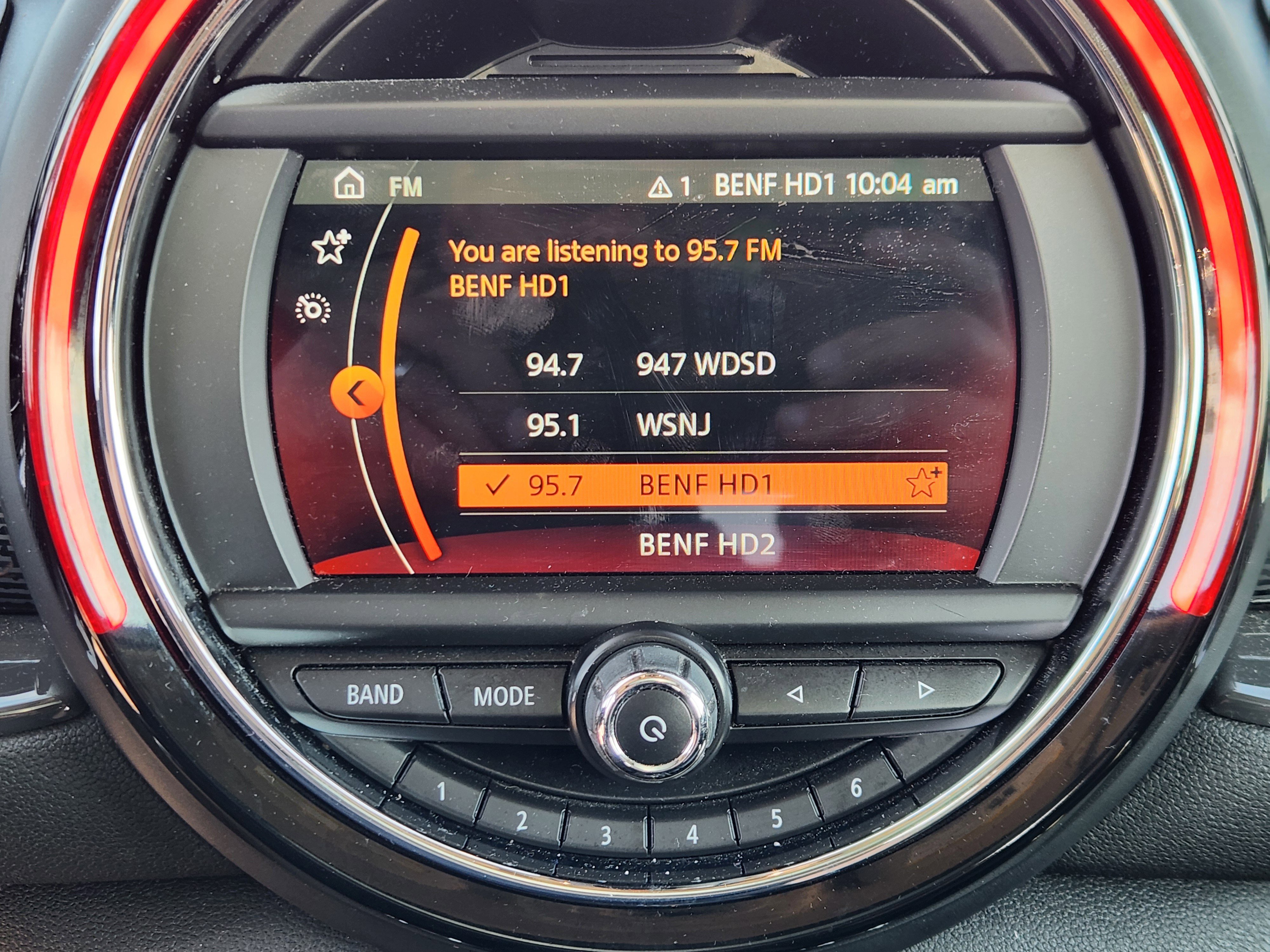 Used 2019 MINI Cooper Clubman S w/ Storage Package image 11