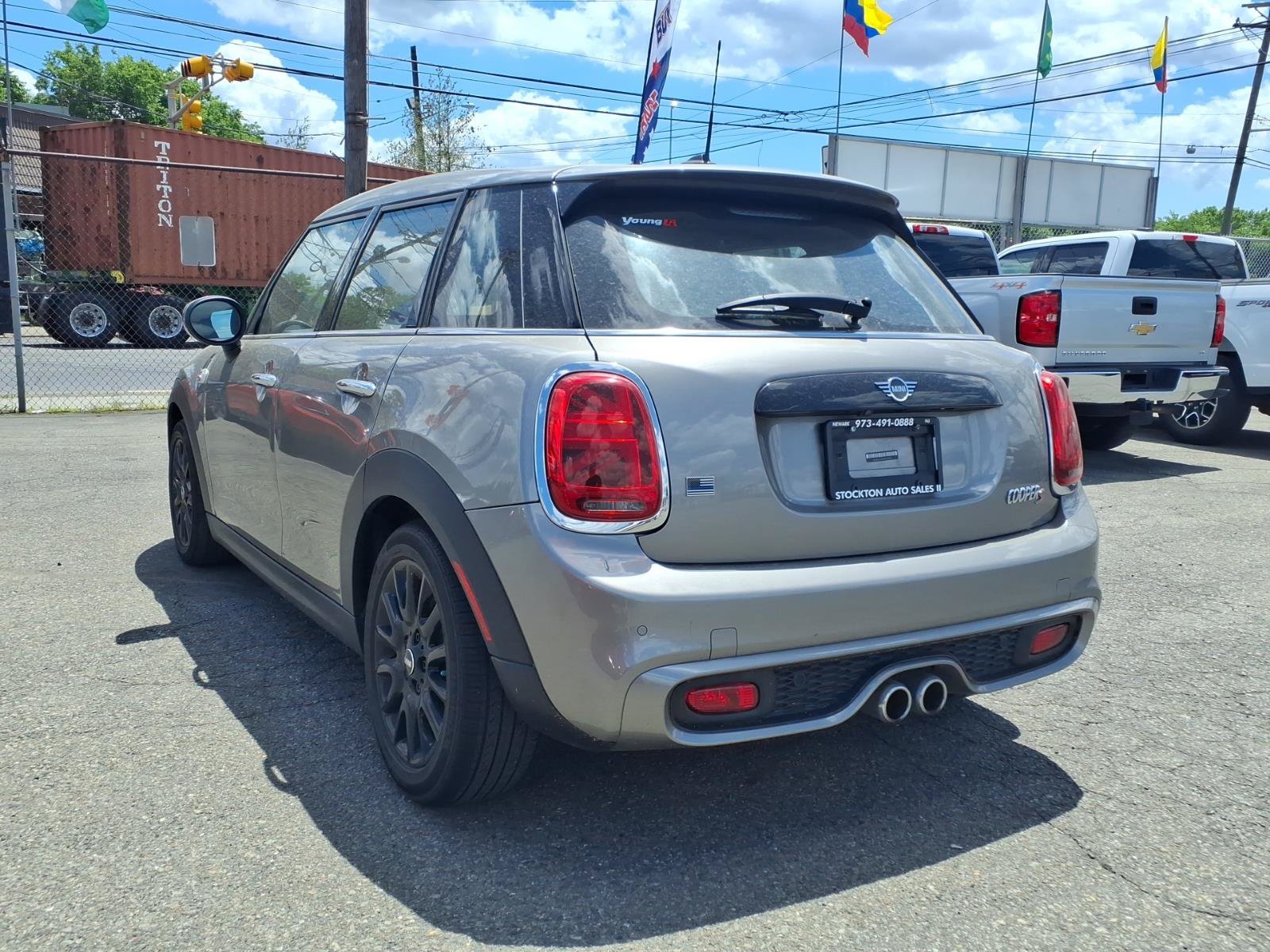 Used 2020 MINI Cooper S FWD image 5