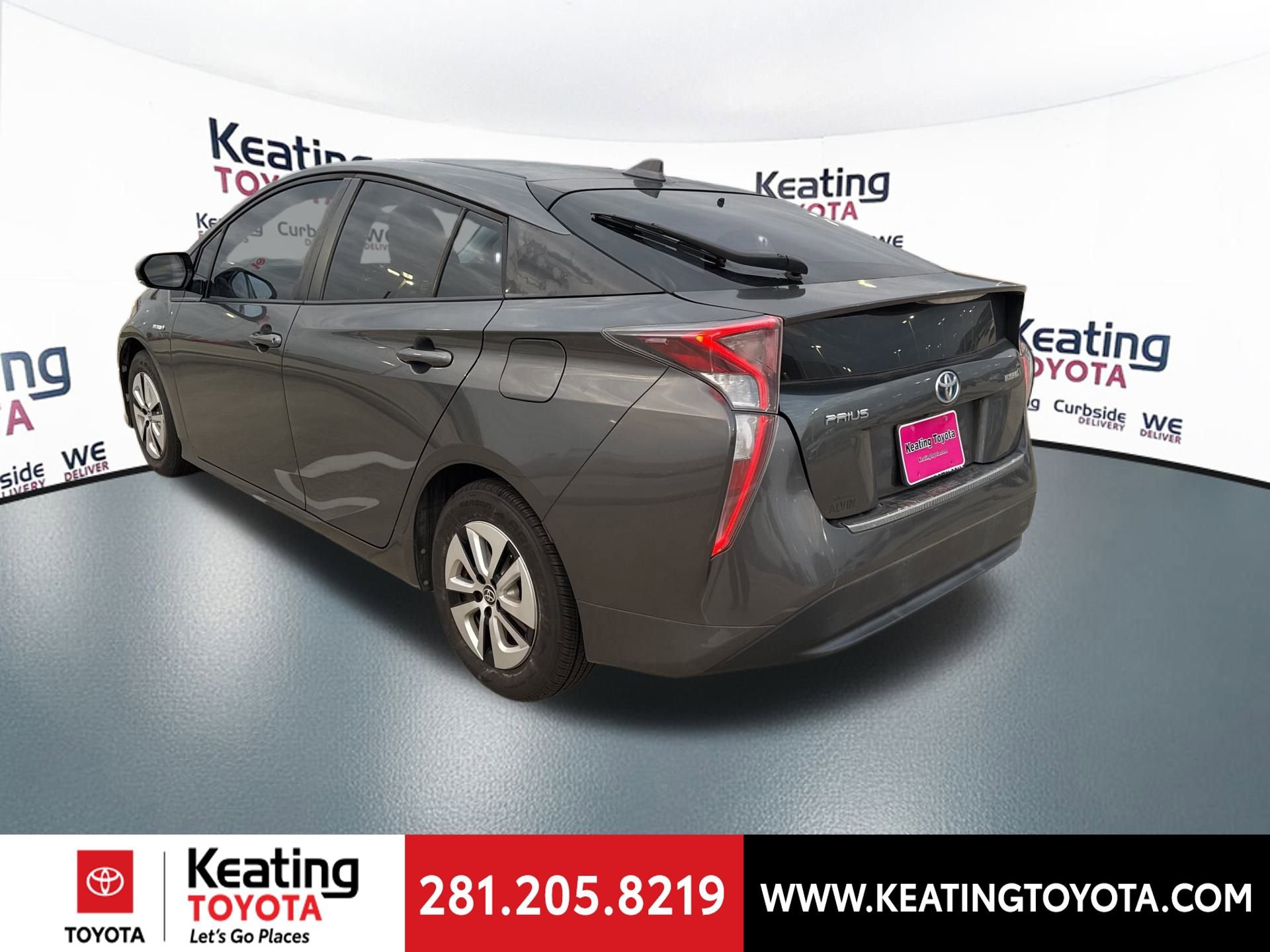 Used 2016 Toyota Prius Three image 5