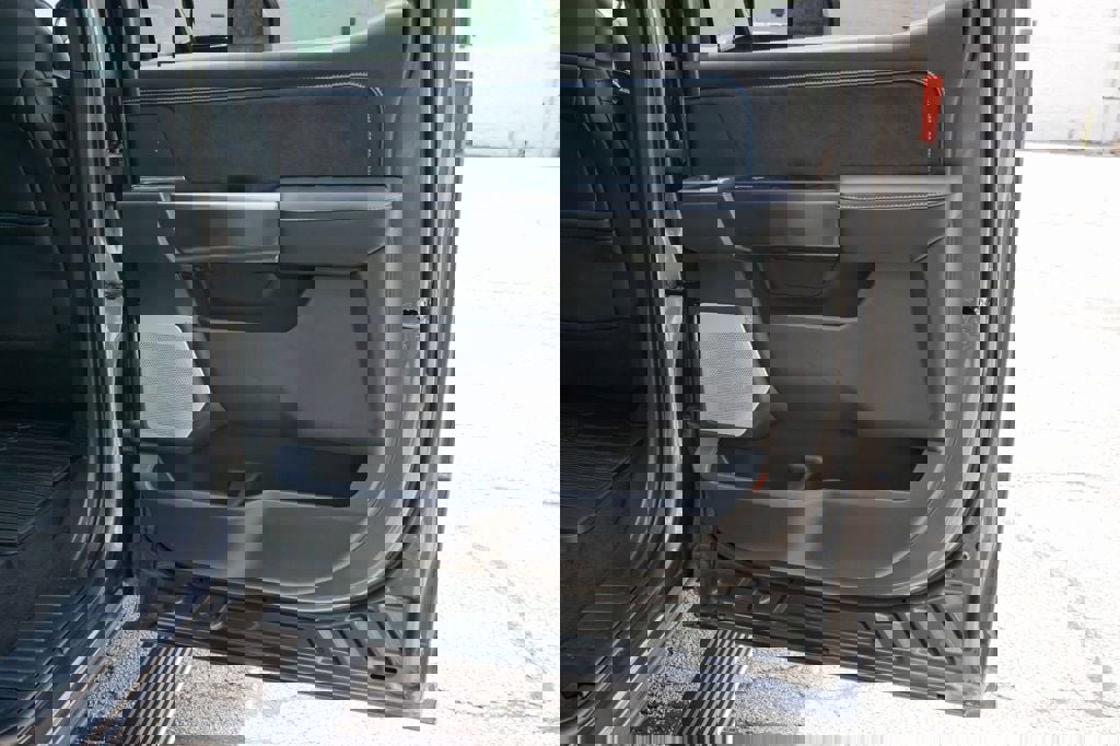 Used 2026 Ford F450 Platinum AWD/4WD image 35