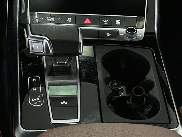 Used 2023 Audi Q7 2.0T Premium w/ Convenience Package AWD/4WD image 20