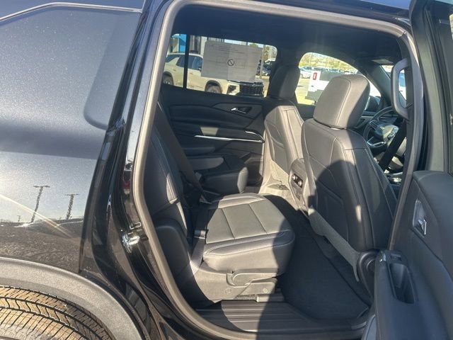 New 2026 Chevrolet Traverse LT w/ Driver Confidence Package FWD image 32