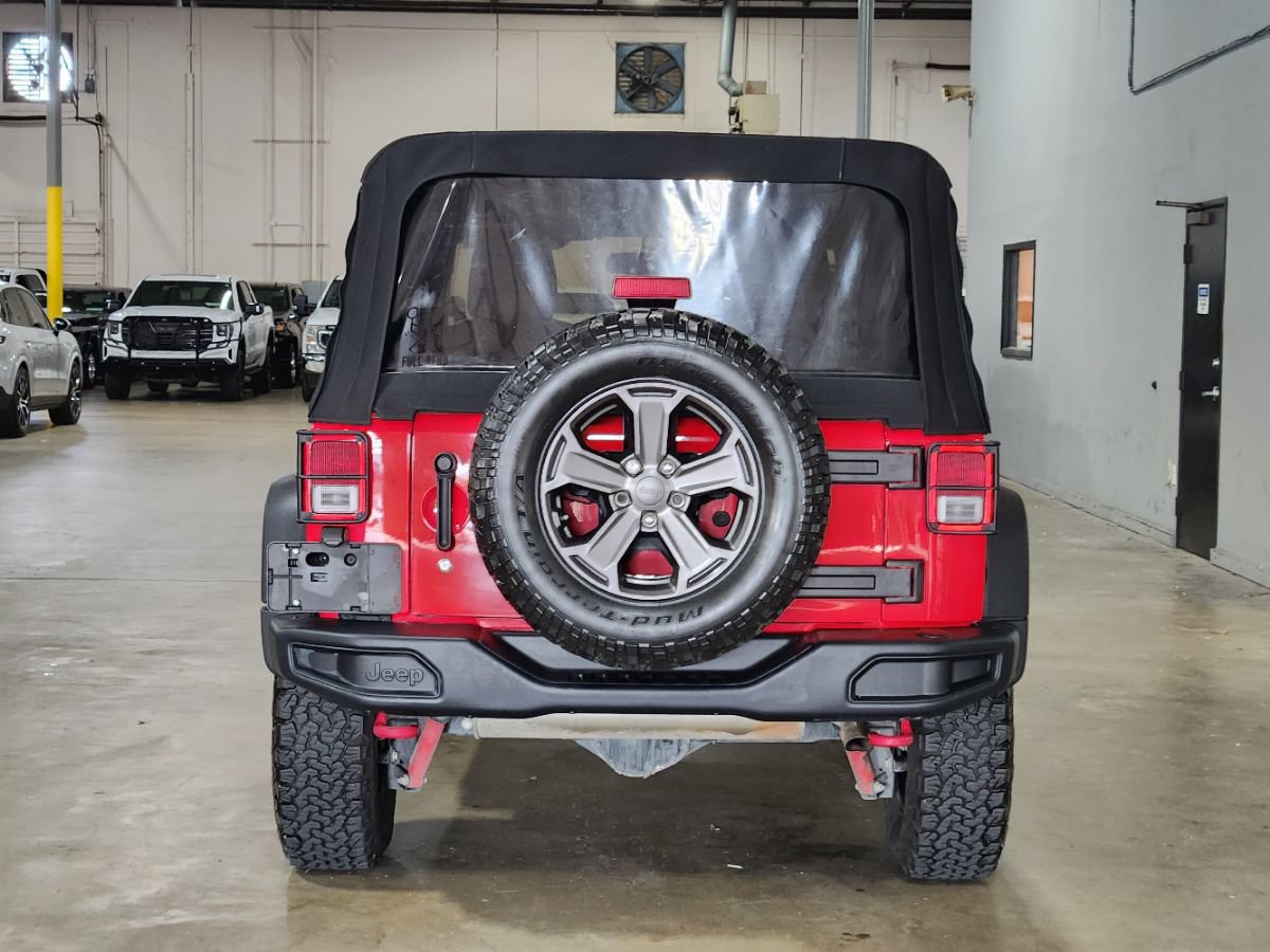 Used 2017 Jeep Wrangler Unlimited Rubicon AWD/4WD image 8