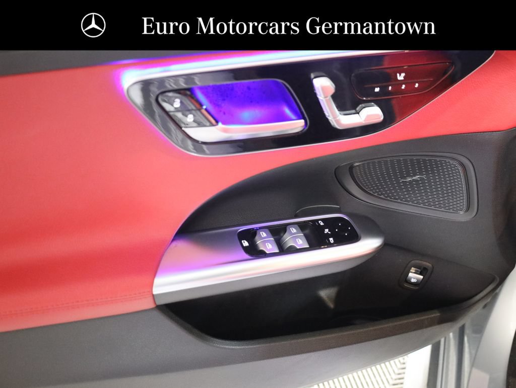 Used 2022 Mercedes-Benz C 300 4MATIC Sedan image 10