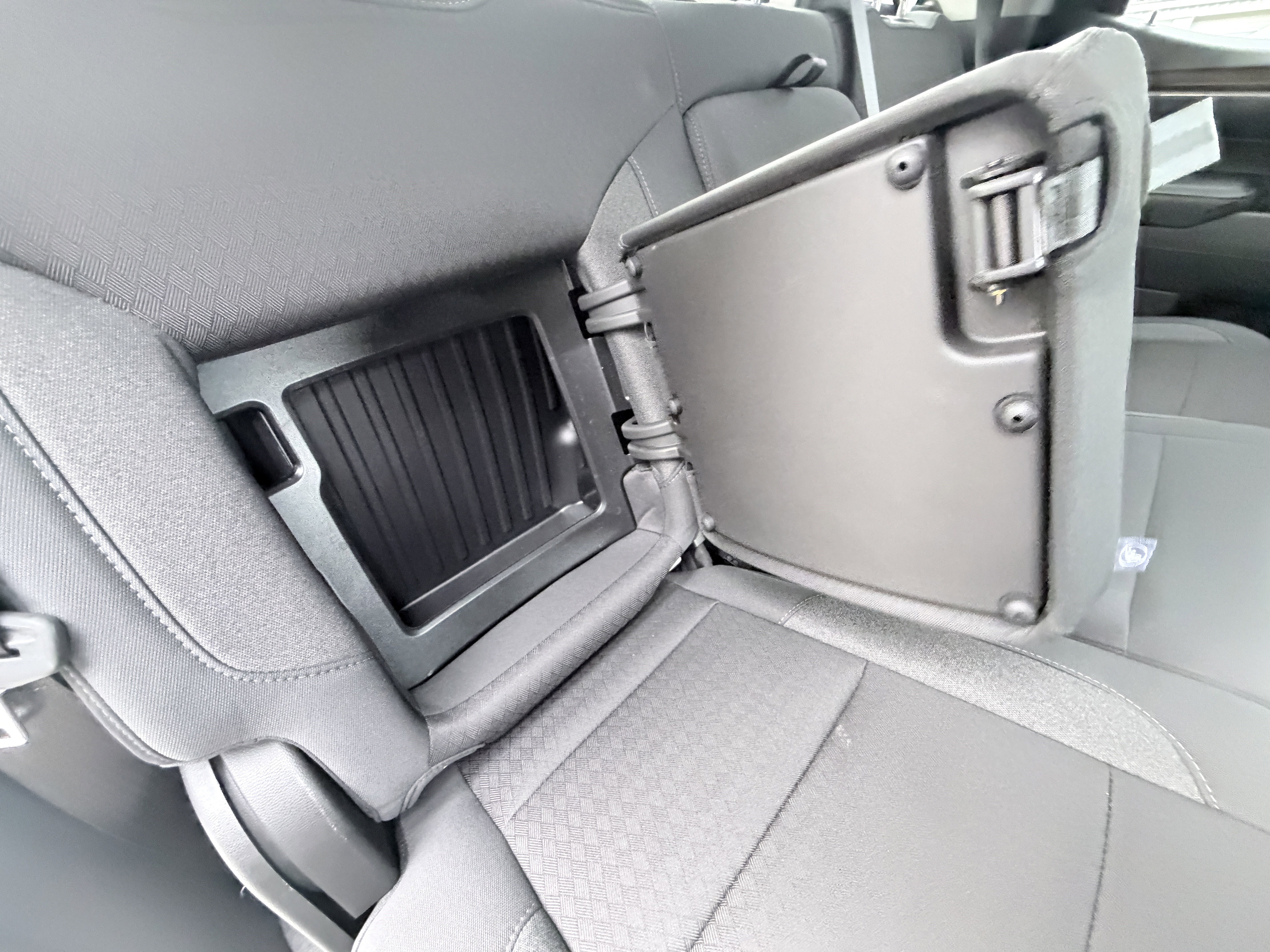 Used 2024 GMC Sierra 1500 Elevation image 22