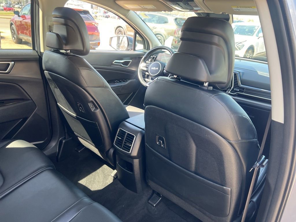 Certified 2023 Kia Sportage EX image 15