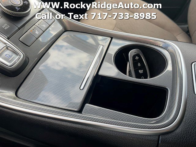 Used 2022 Hyundai Santa Fe SEL image 16