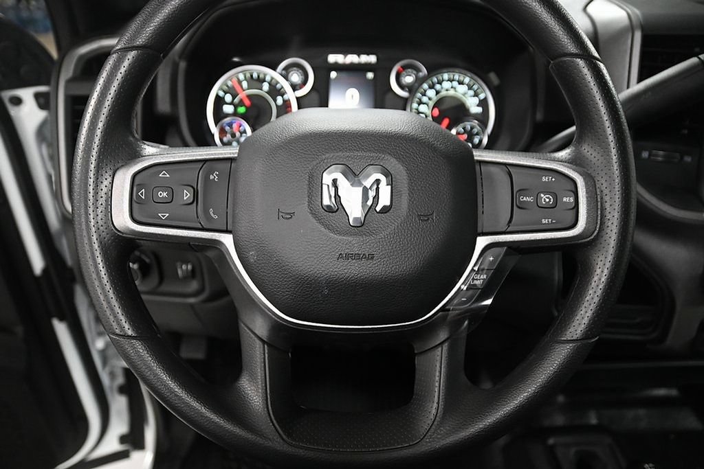 New 2024 RAM 2500 Tradesman w/ Chrome Appearance Group AWD/4WD image 7