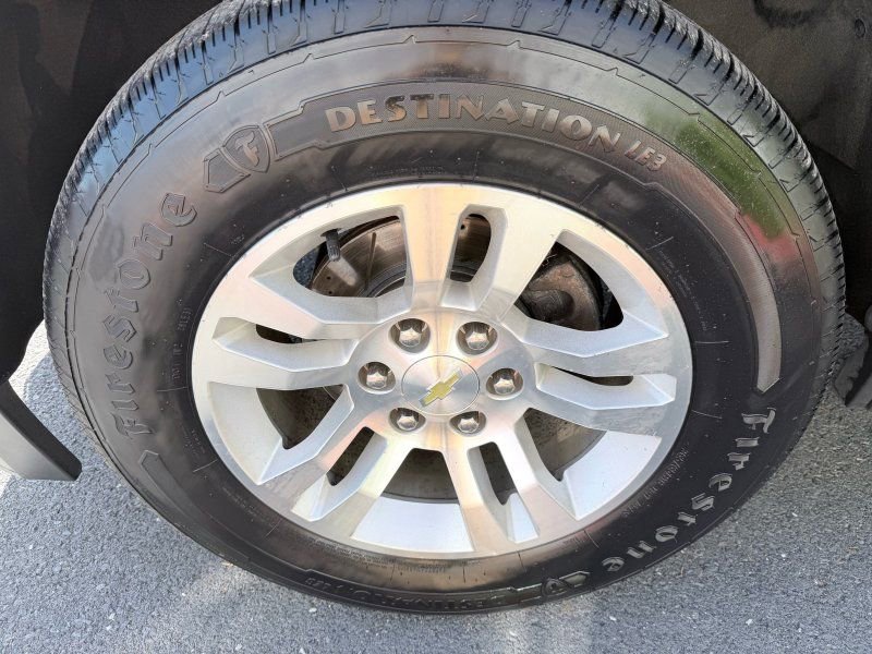 Used 2016 Chevrolet Tahoe LT w/ Luxury Package image 14