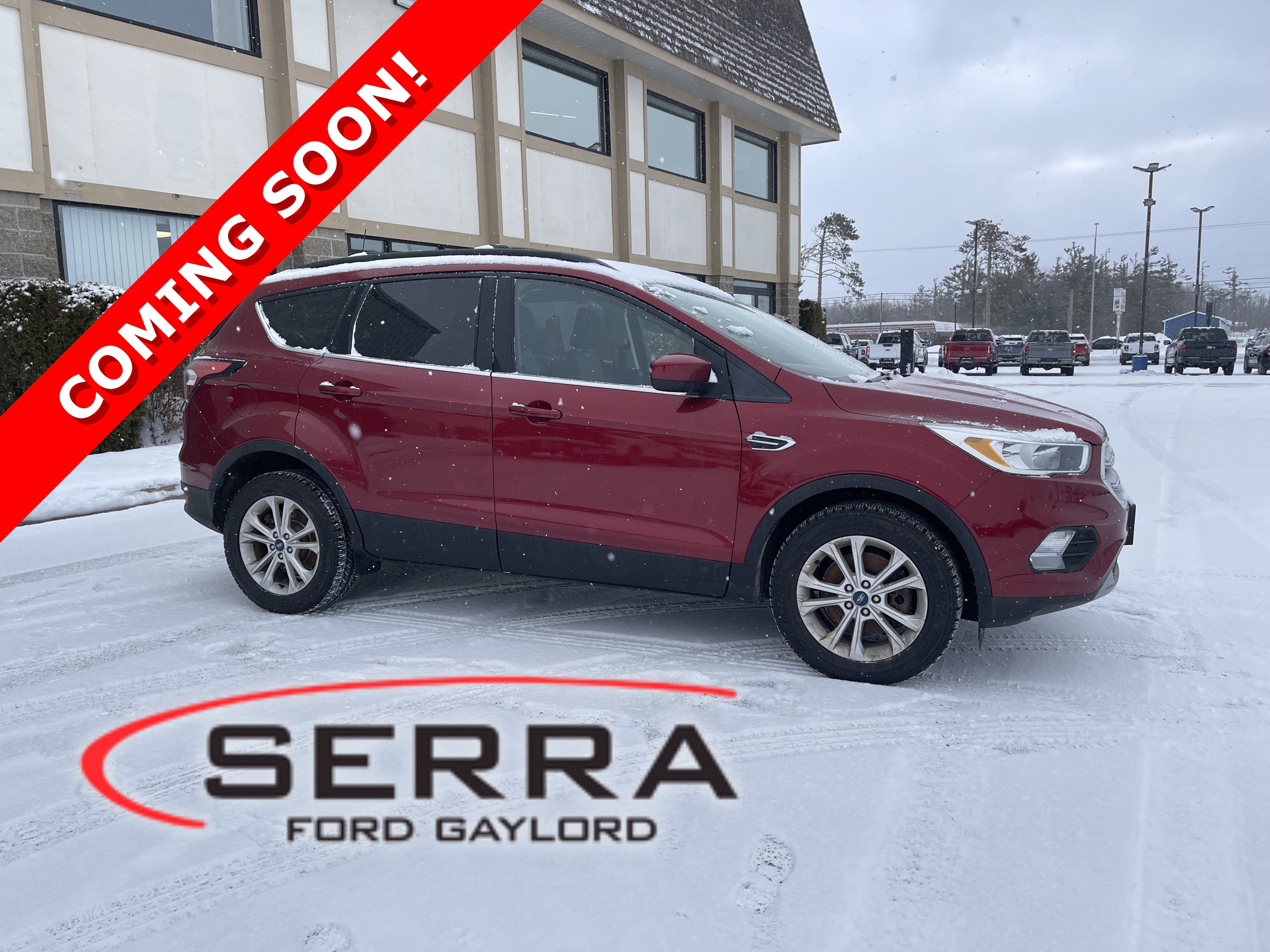 Used 2018 Ford Escape SE video 1