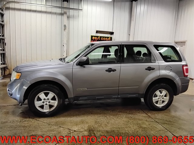 Used 2008 Ford Escape XLS AWD/4WD image 5