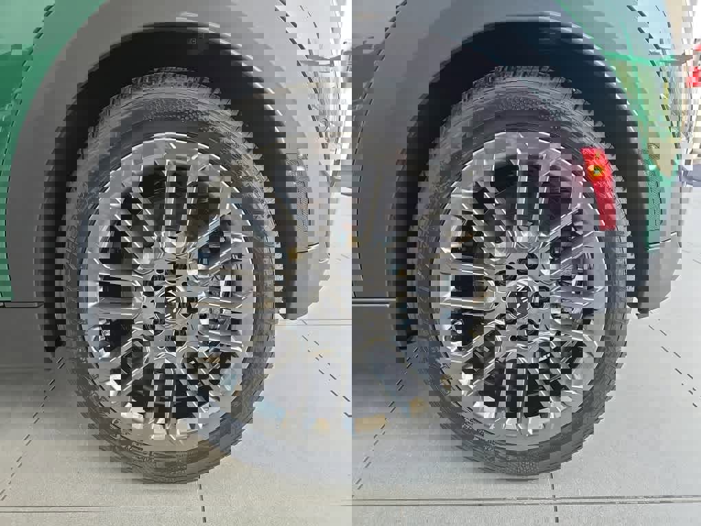 Certified 2025 MINI Cooper S image 24