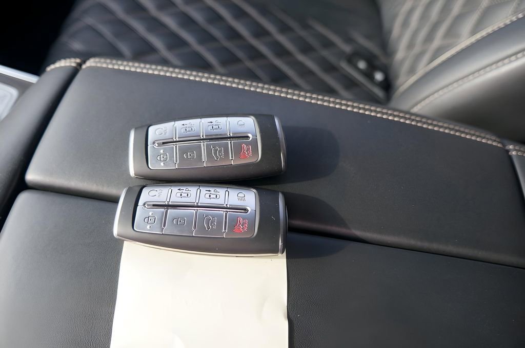 Used 2024 Genesis GV80 3.5T image 2