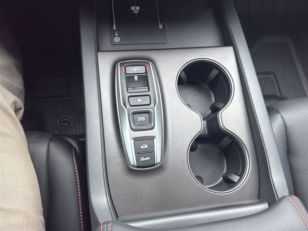 Used 2025 Honda Ridgeline TrailSport+ image 11