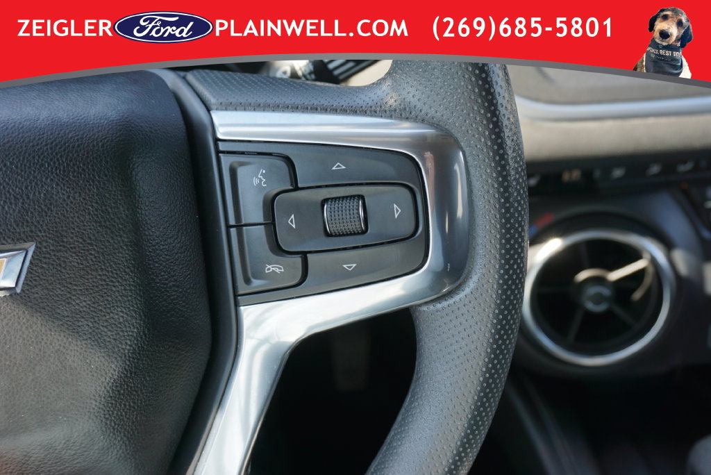 Used 2024 Chevrolet Blazer LT w/ Convenience Package FWD image 25