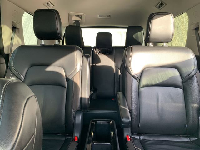 Used 2023 Nissan Pathfinder SL w/ SL Premium Package image 32