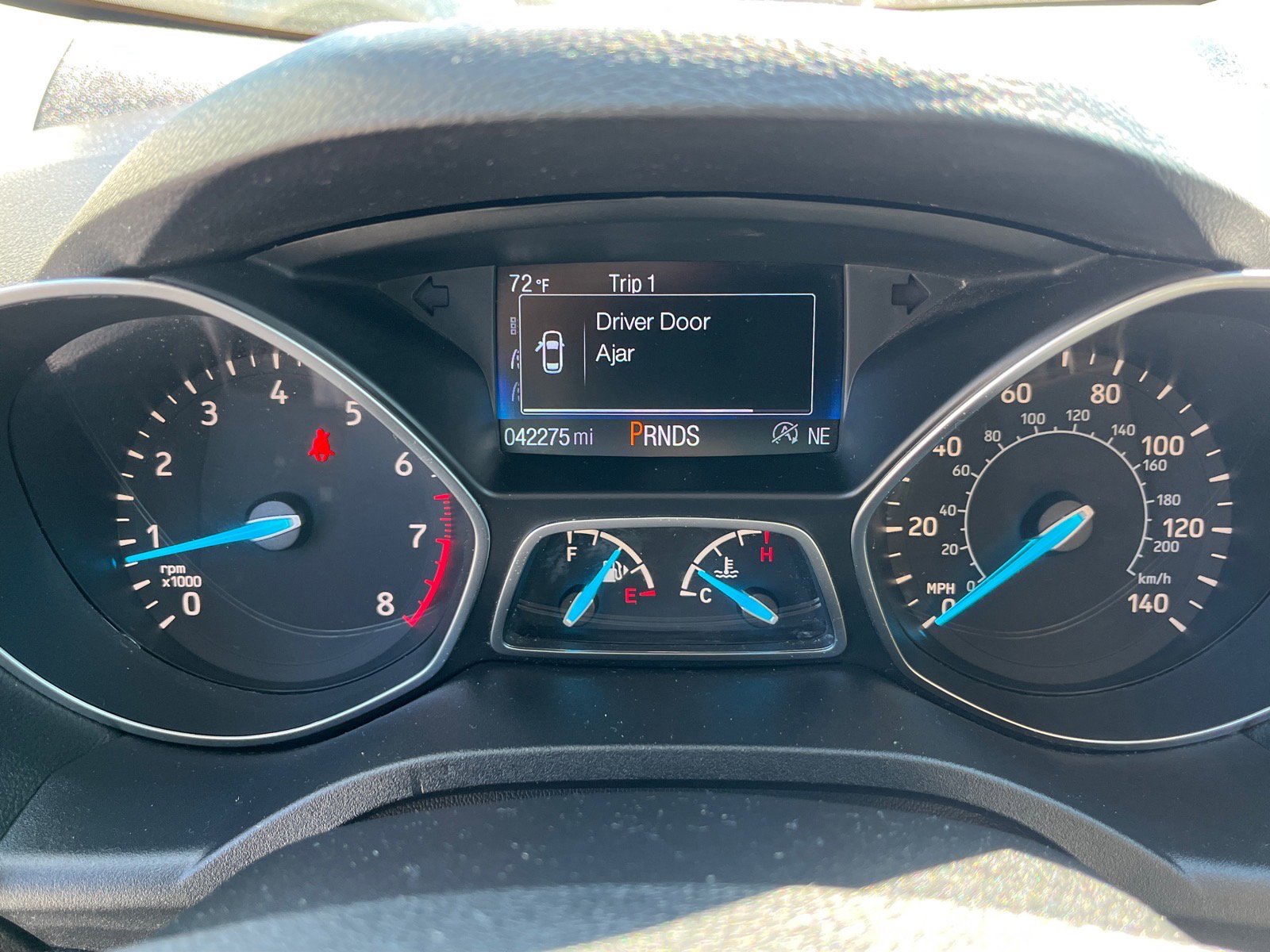 Certified 2017 Ford Escape SE w/ SE Cold Weather Package AWD/4WD image 8