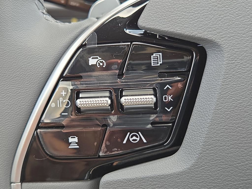 New 2025 Kia Niro EX Touring image 30