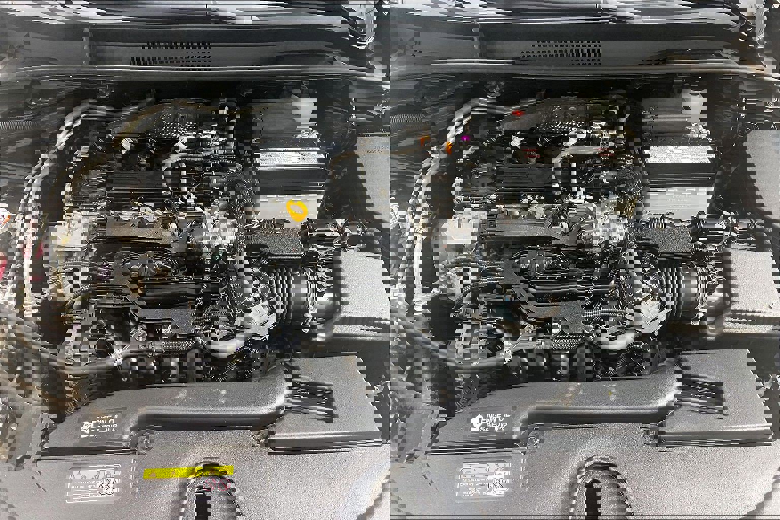 Used 2023 Toyota Corolla LE w/ Carpet Mat Package (TMS) image 13