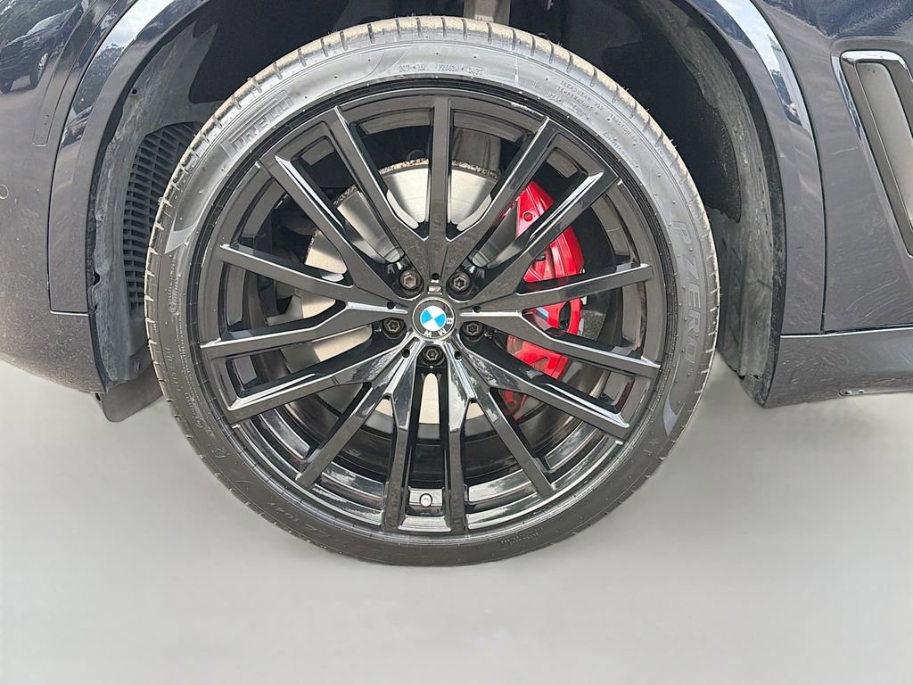 Used 2022 BMW X5 sDrive40i w/ M Sport Package RWD image 40