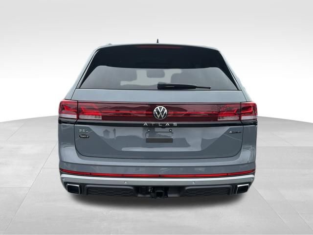 Certified 2024 Volkswagen Atlas Peak Edition SEL image 7