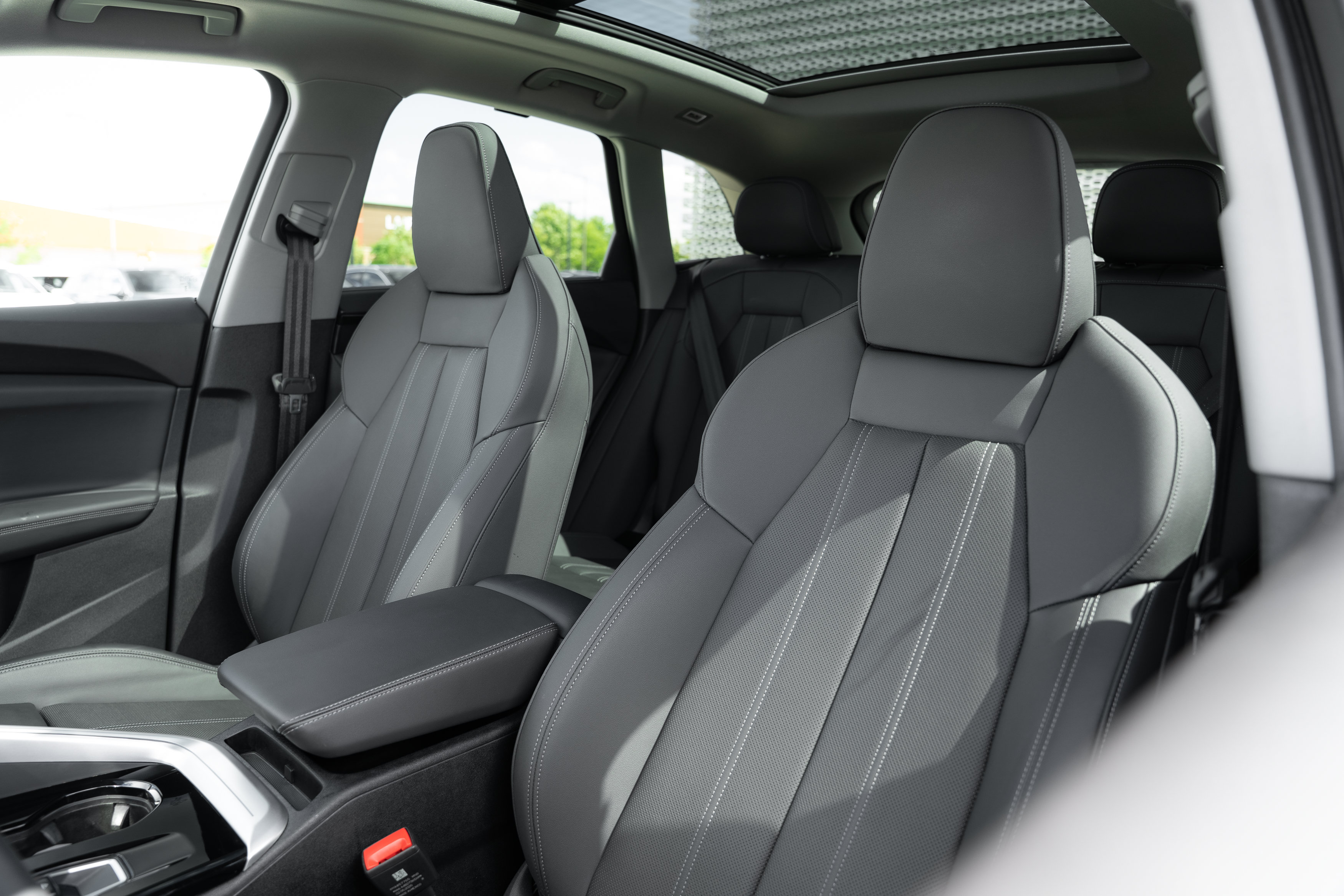 Certified 2025 Audi Q5 Premium w/ Premium Plus AWD/4WD image 24