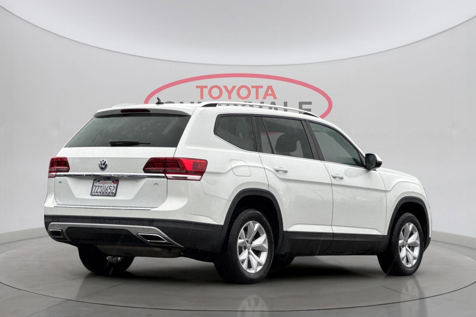 Used 2018 Volkswagen Atlas SE image 3