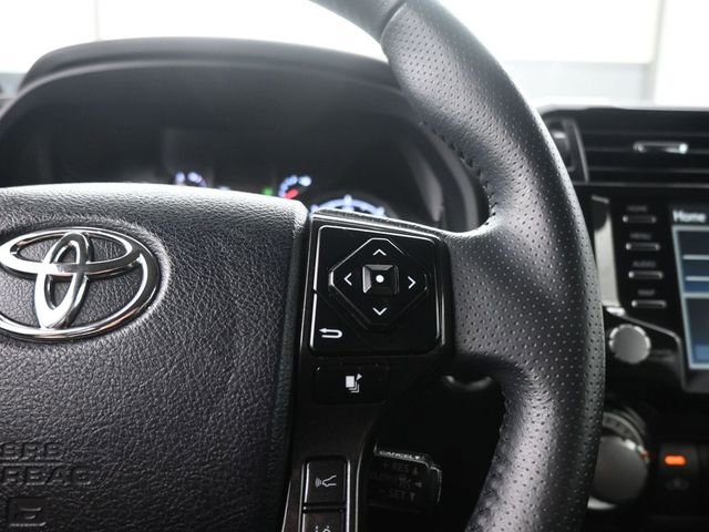 Used 2024 Toyota 4Runner TRD Off-Road image 16