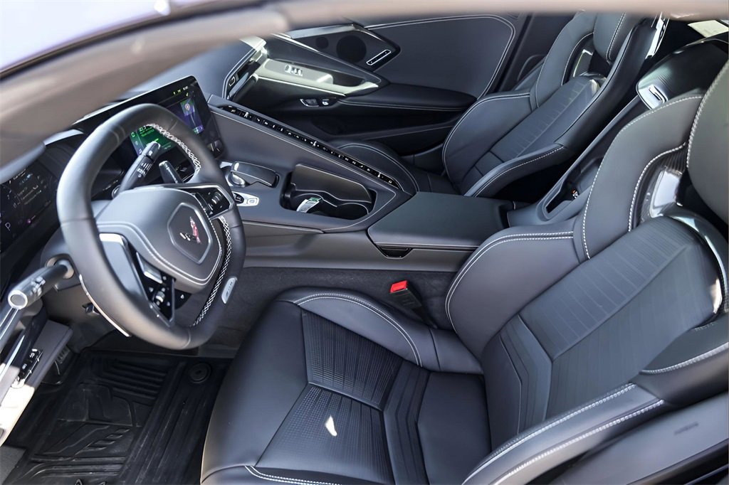 Used 2025 Chevrolet Corvette Z06 w/ Stealth Interior Trim Package image 9