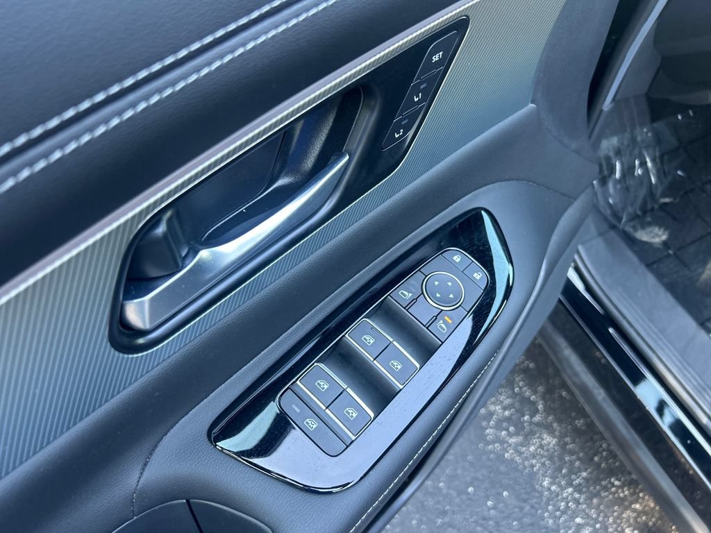 Used 2025 Nissan Murano SL AWD/4WD image 14