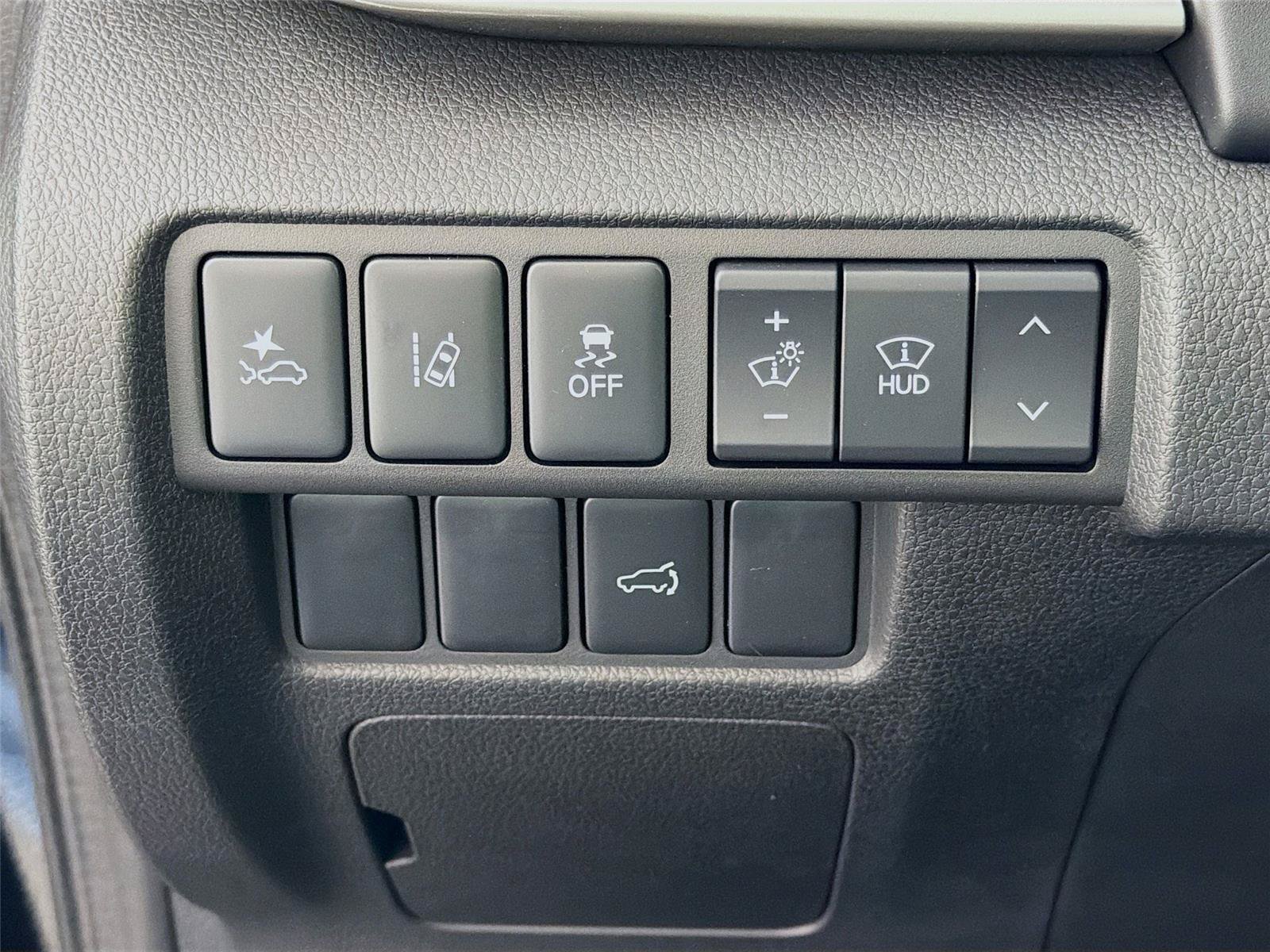 New 2026 Mitsubishi Eclipse Cross SEL AWD/4WD image 10