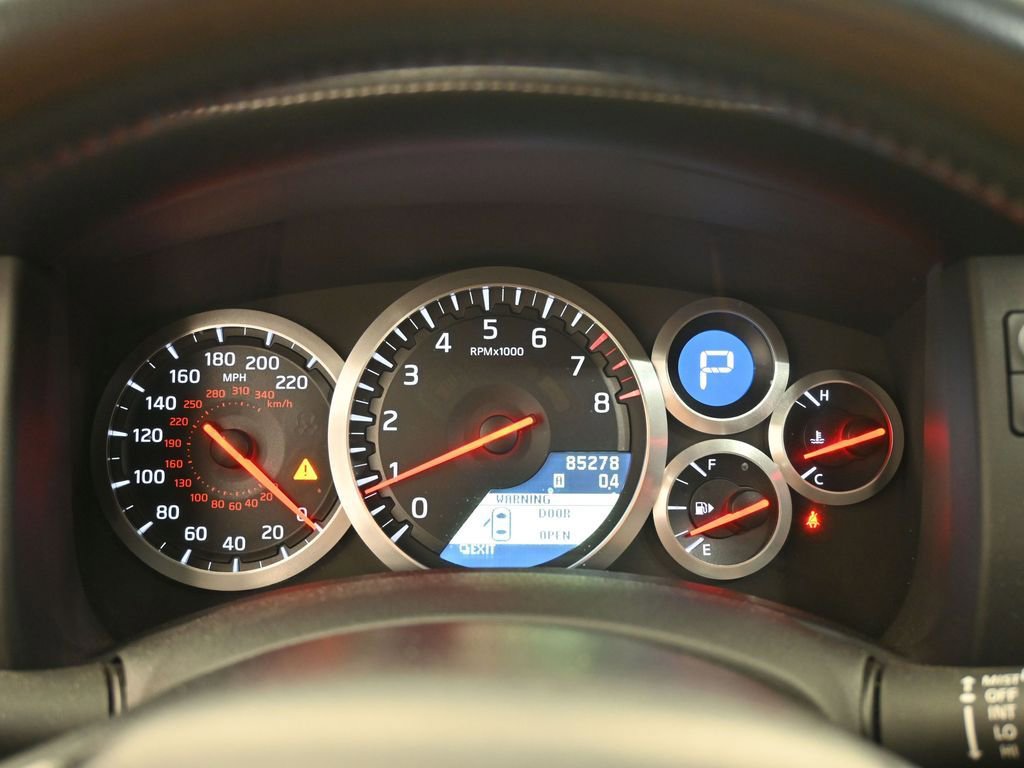 Used 2012 Nissan GT-R Premium image 26