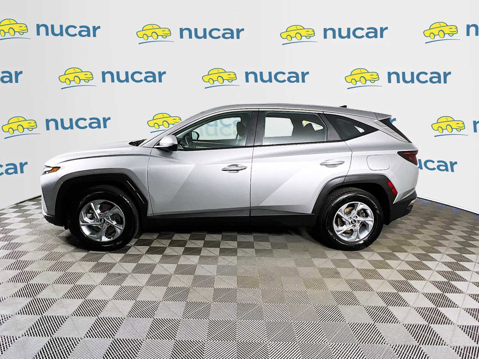 Certified 2023 Hyundai Tucson SE image 4