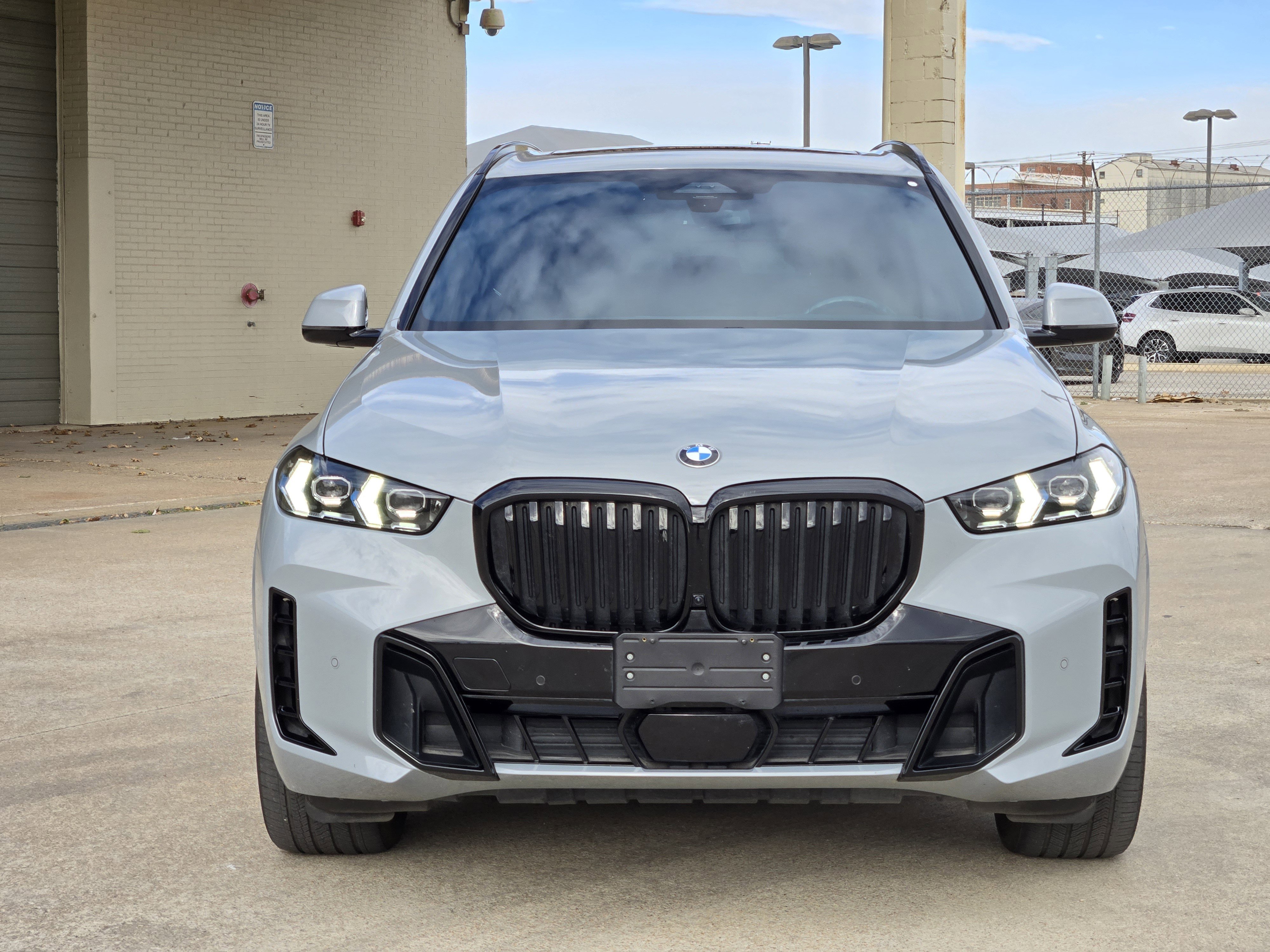 Used 2024 BMW X5 xDrive40i w/ M Sport Package image 6