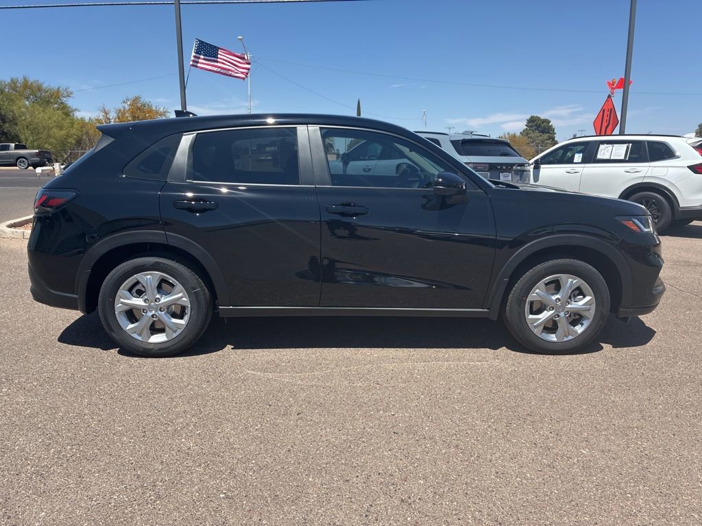 New 2025 Honda HR-V LX image 6
