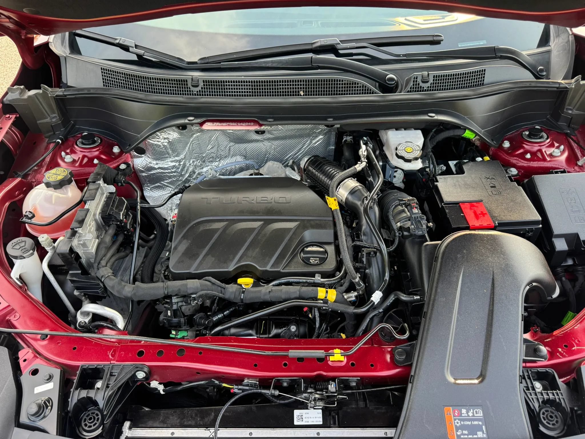 Used 2025 Chevrolet Trax LT FWD image 23