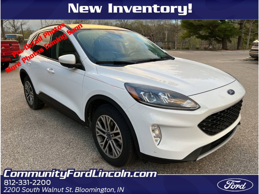 Used 2022 Ford Escape SEL image 1