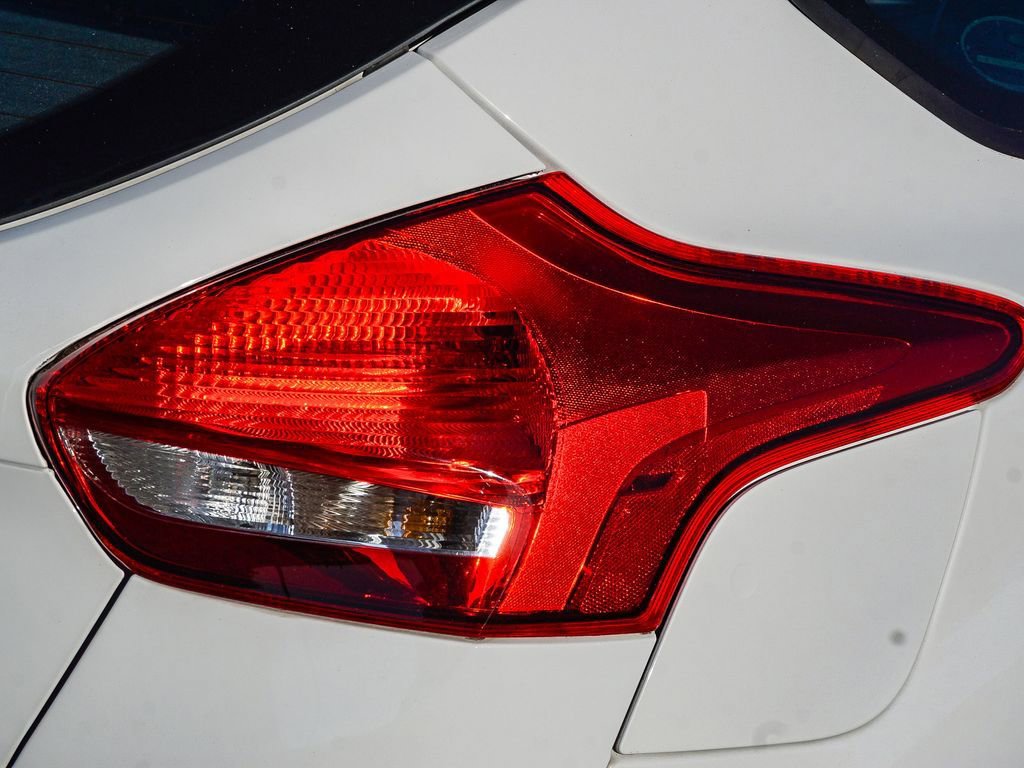 Used 2015 Ford Focus SE image 7