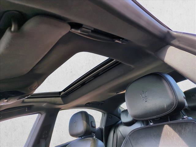 Used 2017 Maserati Ghibli image 15