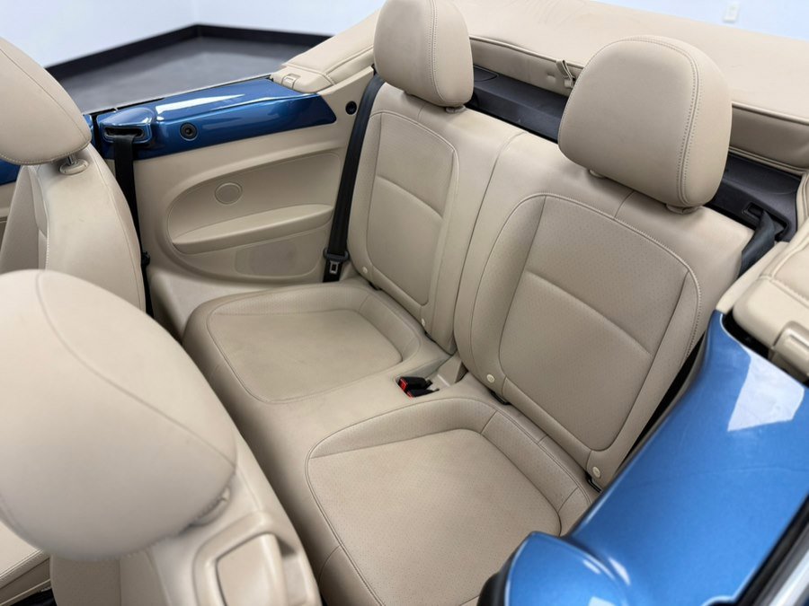 Used 2019 Volkswagen Beetle 2.0T S image 55