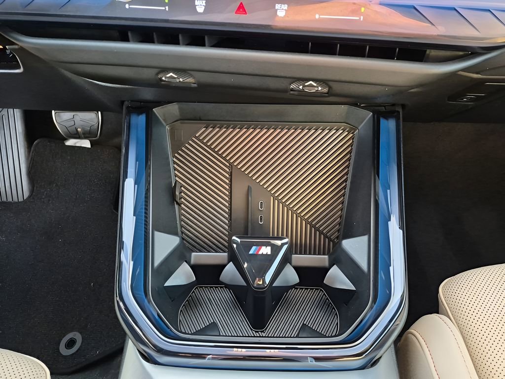 Used 2025 BMW X3 xDrive30i image 39